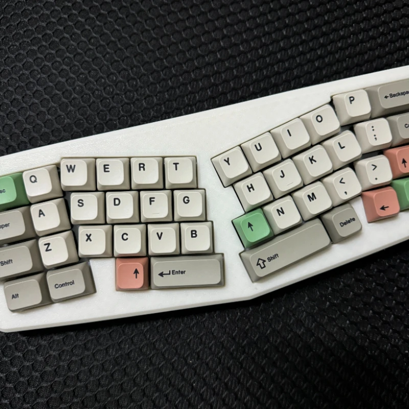 Cyber_Alice 40% Keyboard Ultra - Gaming Keyboard Type C 评论和价格
